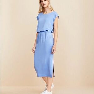 New Lou & Grey Signaturesoft Column Midi Dress Blue XS Minimal Athleisure Chic